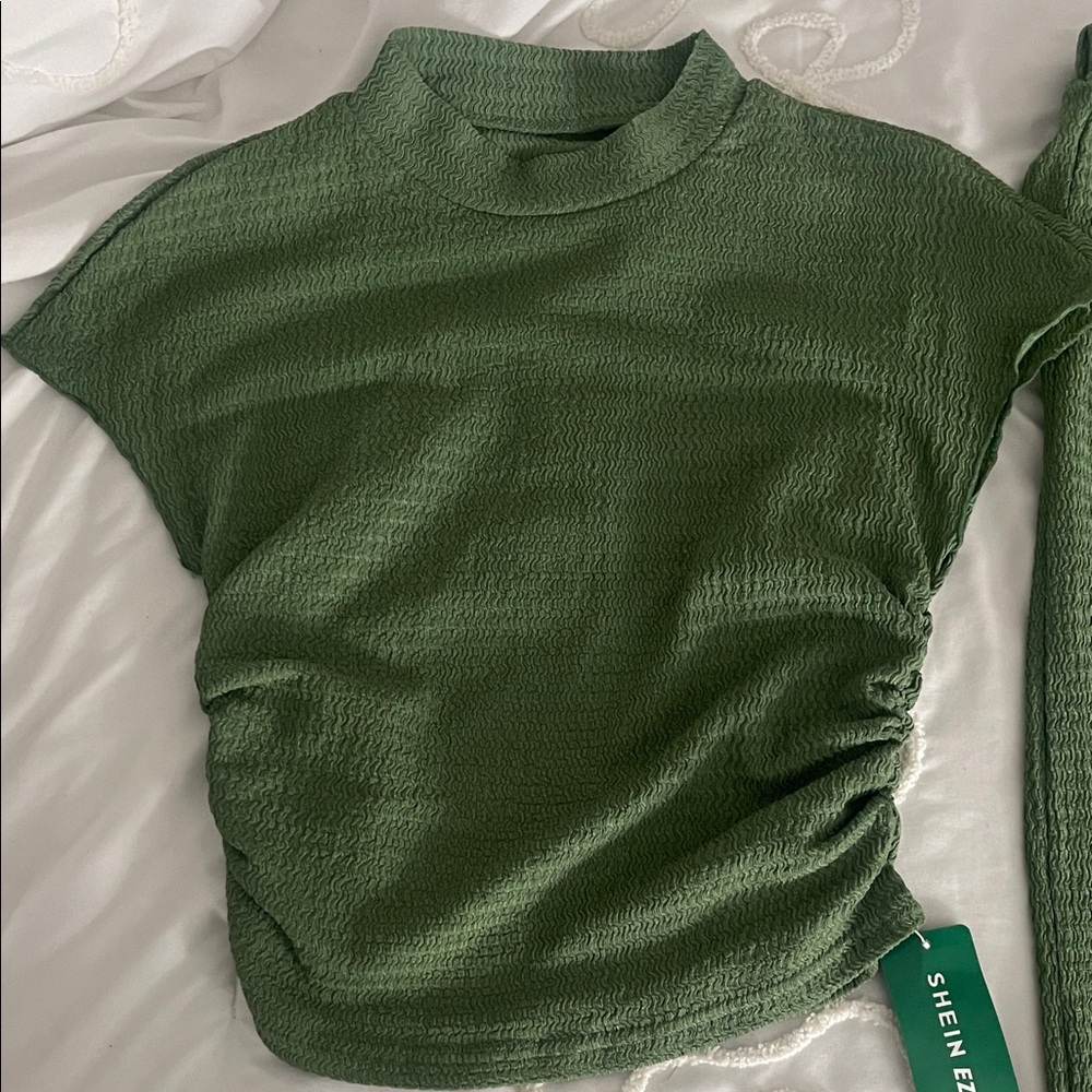 SHEIN Dark Green Knit Top and Pants Set